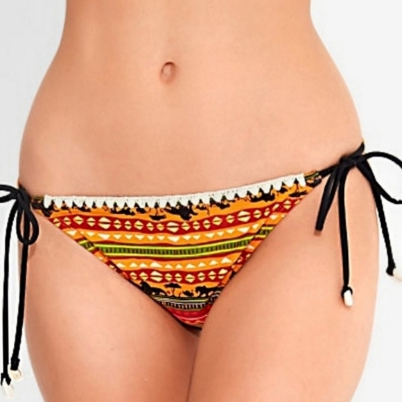 Disney ✦ Lion King Bikini Set ✦ Halter Top & Side-Tie Bottom w/ Shell Accents L - Picture 5 of 12